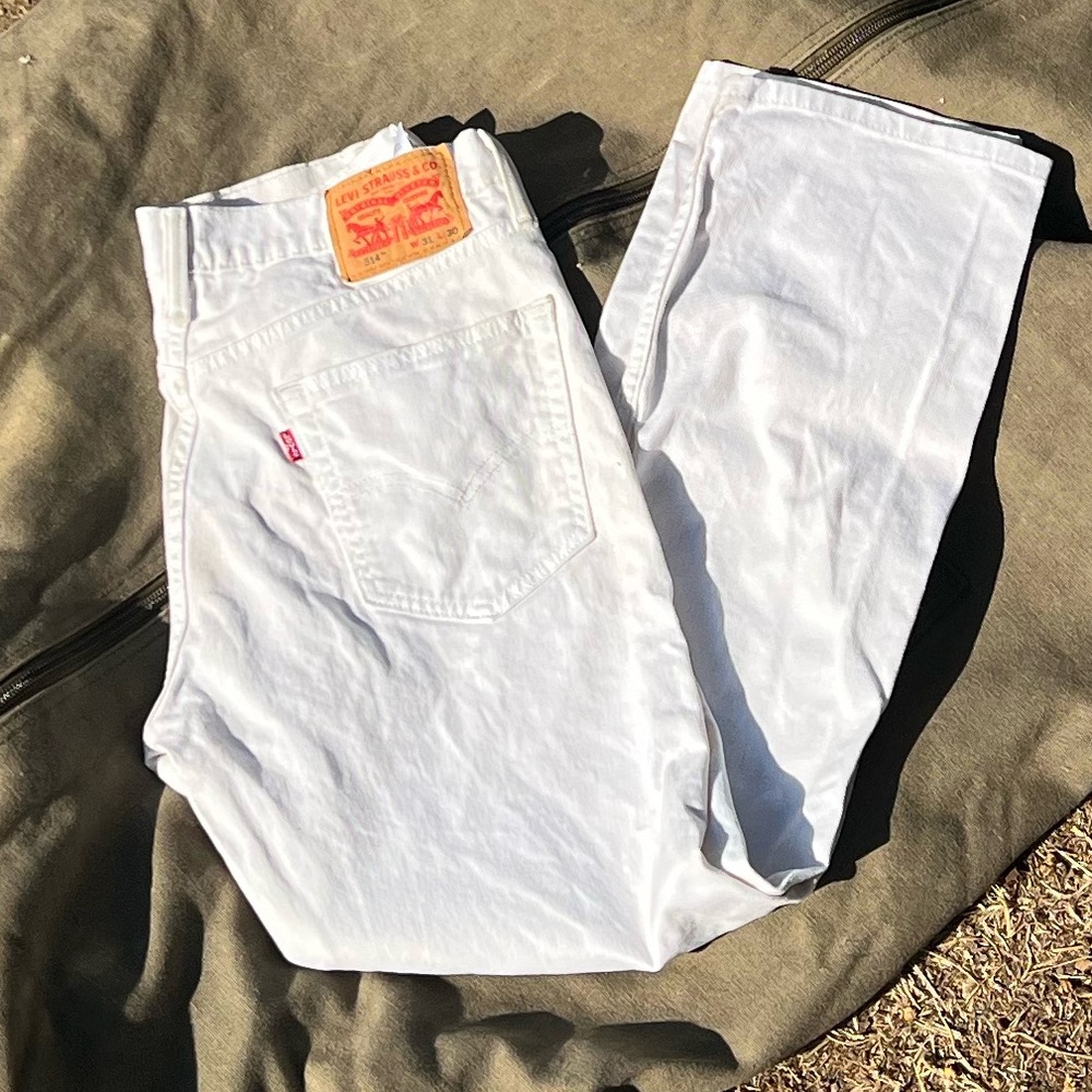 White Jeans